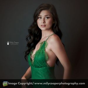 Top 10 Best Photographers in Washington, Mily Cooper Photography